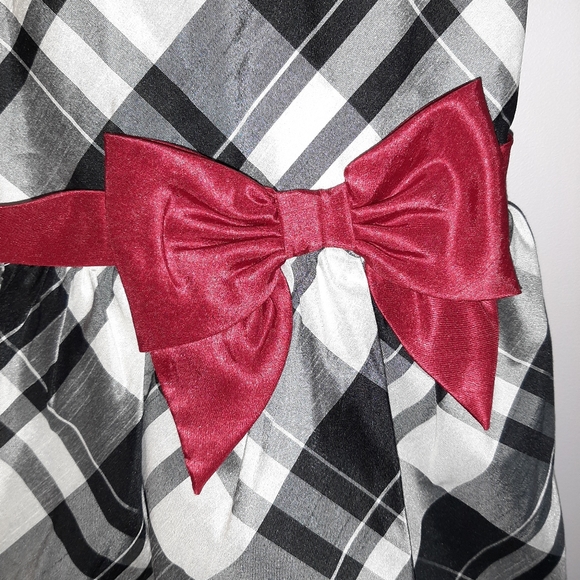 NWT Gymboree Christmas Holiday Plaid Dress Red Bow - Picture 2 of 6
